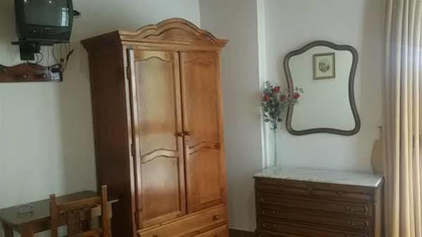 Hotel Restaurante Calderon Аркос де ла Фронтера Экстерьер фото
